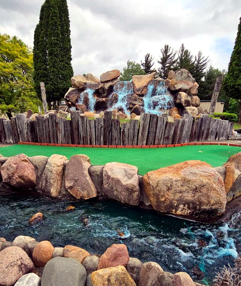 Indian Village Mini Golf - Street View